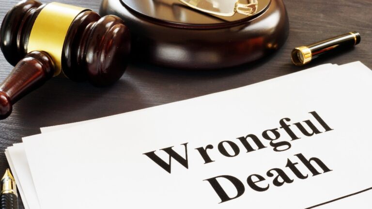Wrongful Death report and judge's gavel